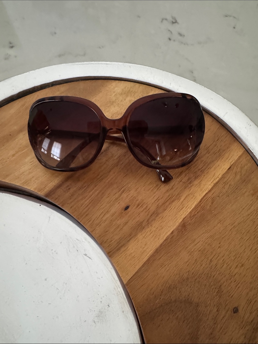 Oscar de la renta tortoise Oversized Sunglasses - Classic Fashion Shades